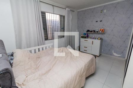 Quarto 2 de casa à venda com 3 quartos, 200m² em Vila União (zona Leste), São Paulo