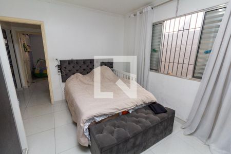 Quarto 2 de casa à venda com 3 quartos, 200m² em Vila União (zona Leste), São Paulo