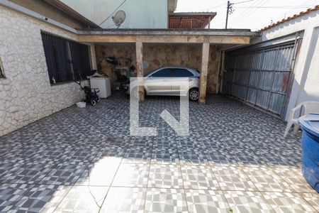 Casa à venda com 200m², 3 quartos e 2 vagas Casa à venda com 200m², 3 quartos e 2 vagasGaragem