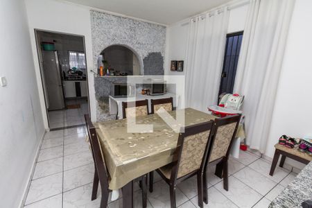 Sala de Jantar de casa à venda com 3 quartos, 200m² em Vila União (zona Leste), São Paulo