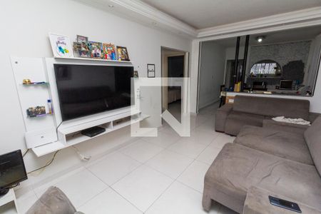 Sala de casa à venda com 3 quartos, 200m² em Vila União (zona Leste), São Paulo