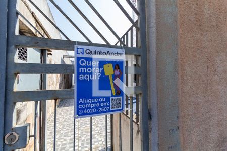 Casa à venda com 200m², 3 quartos e 2 vagas Casa à venda com 200m², 3 quartos e 2 vagasFachada - plaquinha