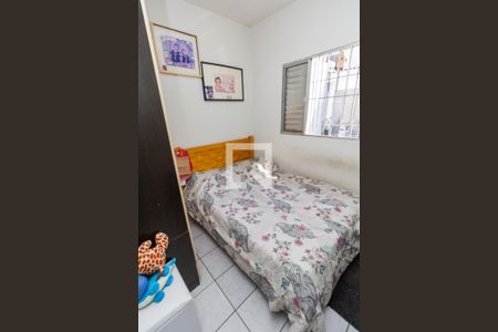 Quarto 1 - suíte mas o banheiro está inutilizável no momento. de casa à venda com 3 quartos, 200m² em Vila União (zona Leste), São Paulo