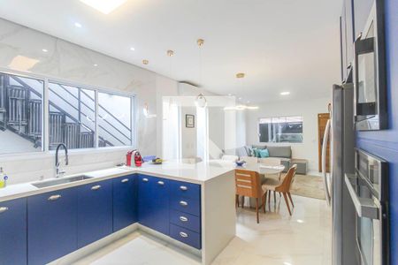 Cozinha de casa à venda com 3 quartos, 174m² em Vila Ema, São Paulo