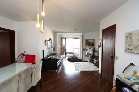 Sala  de apartamento à venda com 4 quartos, 150m² em Vila Suzana, São Paulo