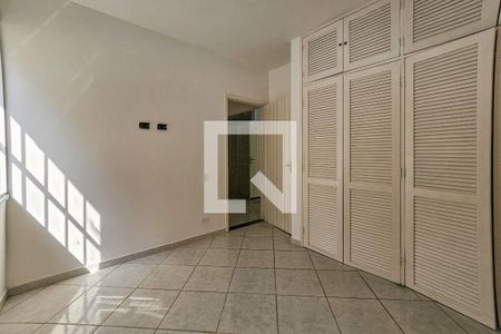 Quarto 1 de casa para alugar com 4 quartos, 223m² em Jardim Virginia, Guarujá