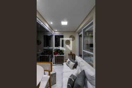 Varanda Gourmet de apartamento à venda com 2 quartos, 67m² em Jardim Flor da Montanha, Guarulhos