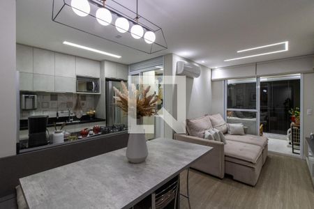 Sala de apartamento à venda com 2 quartos, 67m² em Jardim Flor da Montanha, Guarulhos