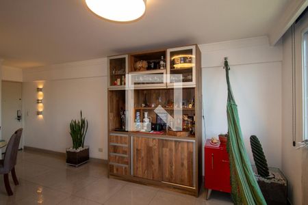 Sala de apartamento para alugar com 2 quartos, 99m² em Vila Pirajussara, São Paulo