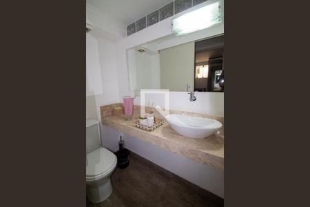 Lavabo de apartamento para alugar com 2 quartos, 99m² em Vila Pirajussara, São Paulo