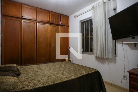 Suíte de apartamento para alugar com 3 quartos, 100m² em Sagrada Família, Belo Horizonte