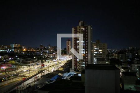 Vista da Sala de apartamento para alugar com 3 quartos, 100m² em Sagrada Família, Belo Horizonte