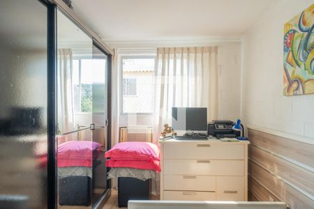 Quarto 2 de apartamento à venda com 2 quartos, 42m² em Vila Nova, Porto Alegre