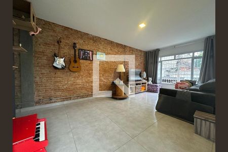 Casa à venda com 3 quartos, 153m² em Jabaquara, São Paulo