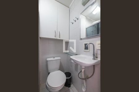 Suíte - Banheiro de apartamento à venda com 2 quartos, 49m² em Pinheiros, São Paulo