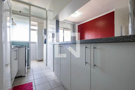 Cozinha de apartamento à venda com 2 quartos, 49m² em Pinheiros, São Paulo