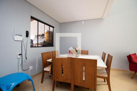 Sala 1 de casa para alugar com 4 quartos, 320m² em Riacho Fundo I, Brasília