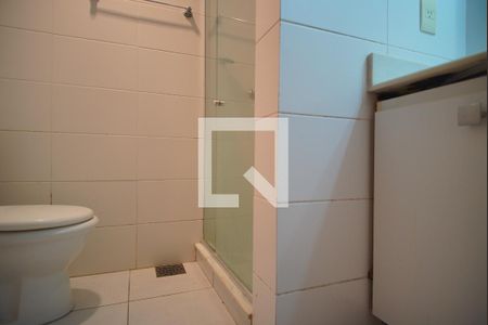 Banheiro Corredor de kitnet/studio à venda com 1 quarto, 45m² em Rio Branco, Porto Alegre