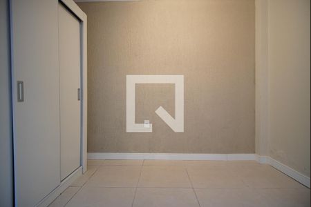 Quarto de kitnet/studio à venda com 1 quarto, 45m² em Rio Branco, Porto Alegre