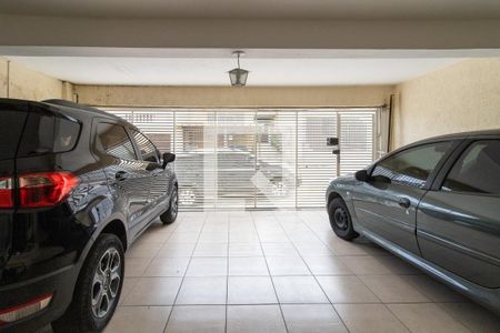 Garagem de casa à venda com 3 quartos, 220m² em Vila Zamataro, Guarulhos