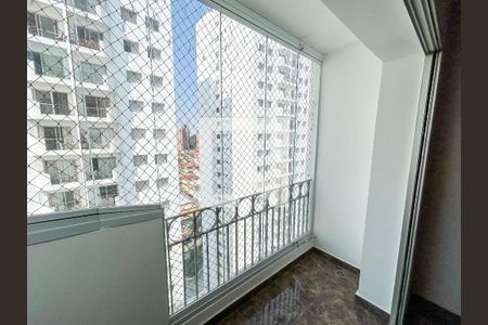 Sala - Varanda  de apartamento à venda com 3 quartos, 80m² em Jardim Itapeva, São Paulo