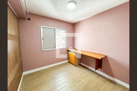 Quarto 1 de apartamento à venda com 3 quartos, 80m² em Jardim Itapeva, São Paulo