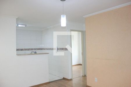 Sala de apartamento para alugar com 2 quartos, 44m² em Água Chata, Guarulhos