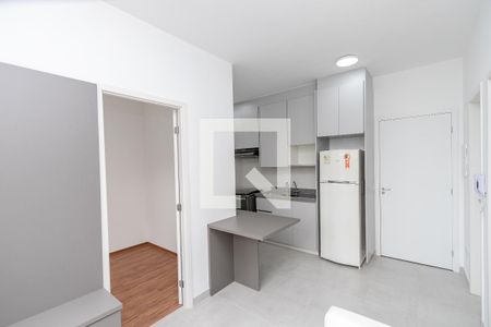 Sala de apartamento à venda com 2 quartos, 34m² em Santo Amaro, São Paulo