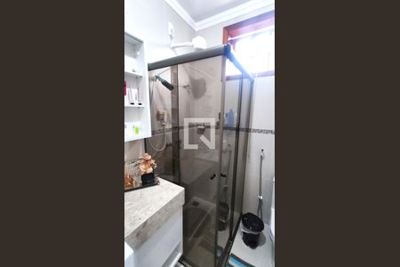 Casa à venda com 250m², 3 quartos e 3 vagas Casa à venda com 250m², 3 quartos e 3 vagasBanheiro