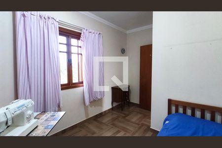 Quarto 2 de casa à venda com 3 quartos, 250m² em Loteamento Jardim Ipanema, Jundiaí