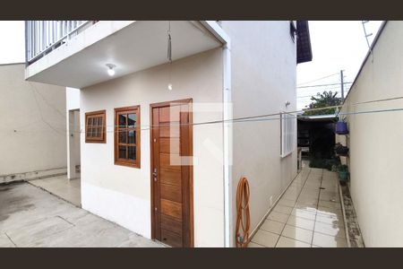 Casa à venda com 250m², 3 quartos e 3 vagas Casa à venda com 250m², 3 quartos e 3 vagasÁrea Externa