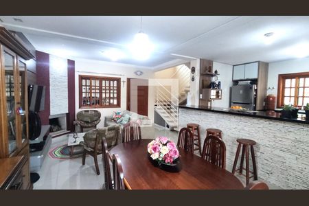 Sala de casa à venda com 3 quartos, 250m² em Loteamento Jardim Ipanema, Jundiaí