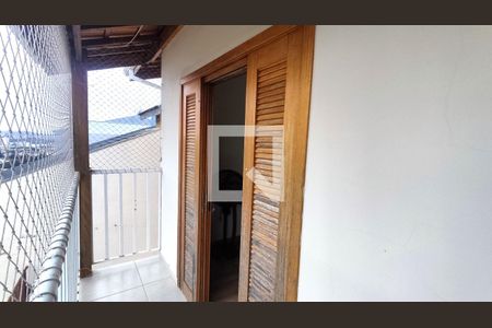 Varanda de casa à venda com 3 quartos, 250m² em Loteamento Jardim Ipanema, Jundiaí