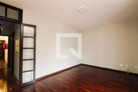 Sala de apartamento à venda com 2 quartos, 60m² em Sarandi, Porto Alegre