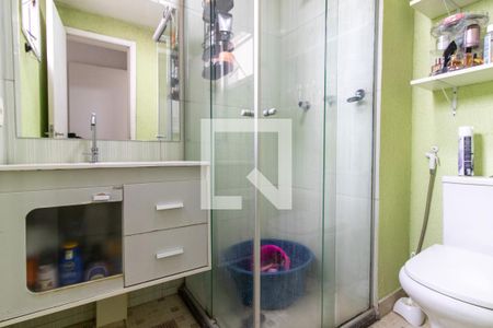 Banheiro da Suíte de apartamento à venda com 3 quartos, 56m² em Cocaia, Guarulhos