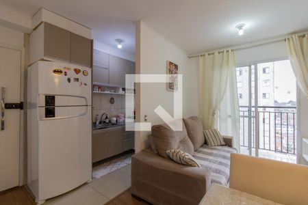 Sala de apartamento para alugar com 3 quartos, 56m² em Cocaia, Guarulhos