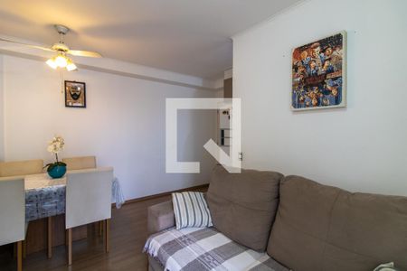 Sala de apartamento à venda com 3 quartos, 56m² em Cocaia, Guarulhos