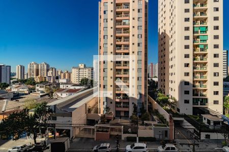 Quarto 1 de apartamento para alugar com 2 quartos, 60m² em Parque Imperial, São Paulo