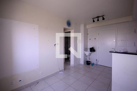 Sala/Cozinha de apartamento para alugar com 2 quartos, 34m² em Sacomã, São Paulo