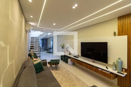 Sala de casa à venda com 3 quartos, 160m² em Vila Granada, São Paulo