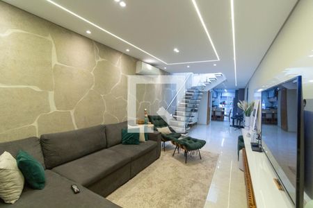 Sala de casa à venda com 3 quartos, 160m² em Vila Granada, São Paulo