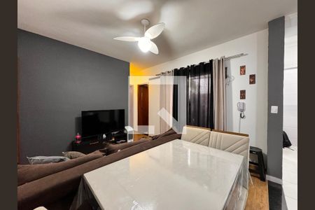 Sala de apartamento para alugar com 2 quartos, 51m² em Vila Vitória, Santo André