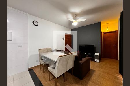 Sala de apartamento para alugar com 2 quartos, 51m² em Vila Vitória, Santo André