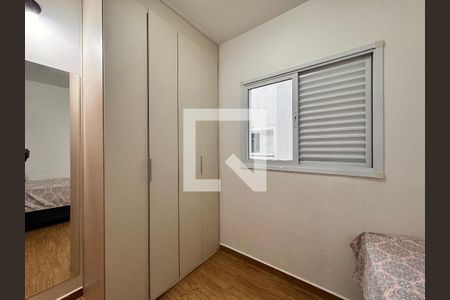 Quarto 1 de apartamento à venda com 2 quartos, 51m² em Vila Vitória, Santo André