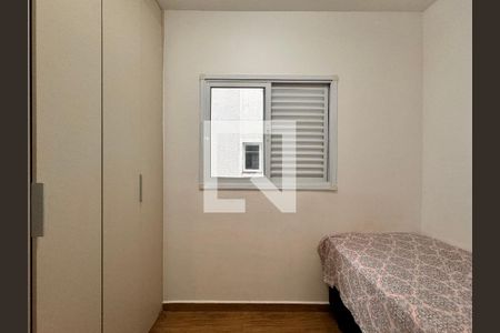 Quarto 1 de apartamento para alugar com 2 quartos, 51m² em Vila Vitória, Santo André