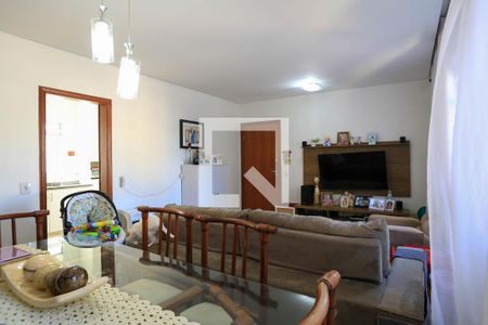 Sala de apartamento à venda com 3 quartos, 132m² em Sagrada Família, Belo Horizonte