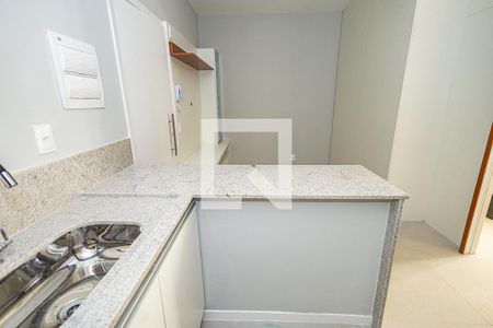 Sala e cozinha americana de apartamento para alugar com 1 quarto, 30m² em Paquetá, Belo Horizonte