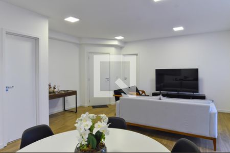 Sala de apartamento à venda com 3 quartos, 109m² em Centro Comercial Jubran, Barueri