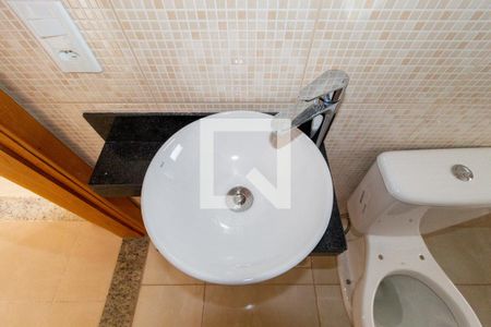 Detalhe - Lavabo de casa à venda com 4 quartos, 148m² em Vila Canero, São Paulo