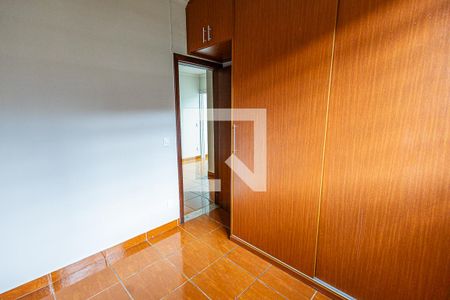 Quarto 1 de apartamento à venda com 2 quartos, 49m² em Jardim Guanabara, Belo Horizonte